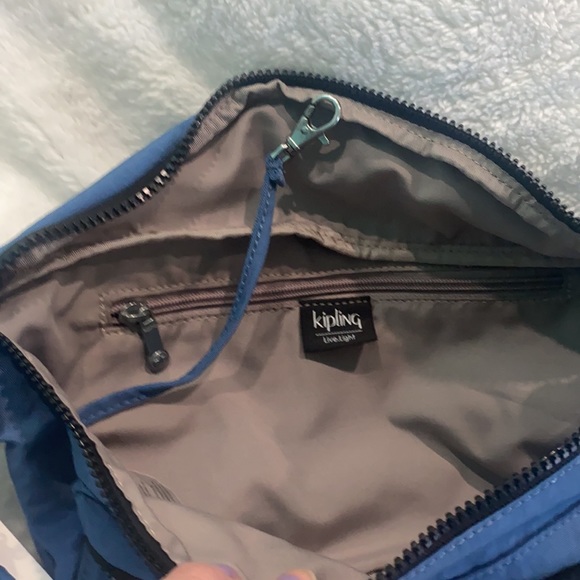 🆕💙Kipling Yasemina XL Waist Pack, Soulful Blue - Picture 6 of 10